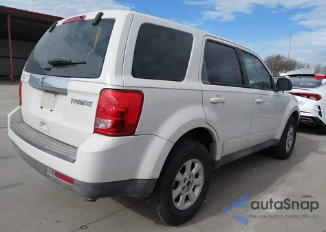 2011 Mazda Tribute I Sport z USA, uszkodzony, nr VIN 4F2CY0C77BKM04936